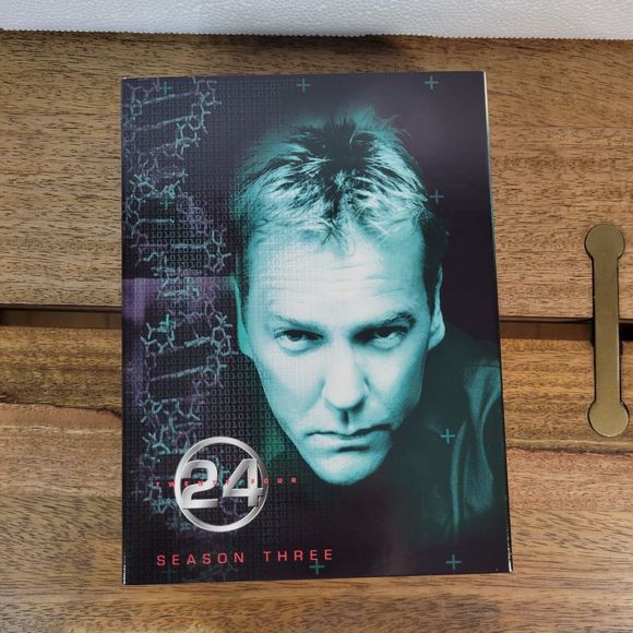 24 Series DVD Seasons 1-4, Kiefer Sutherland Jack Bauer  USA - Picture 5 of 16